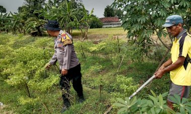 Warga-Kedungsukodani-Peduli-Ketahanan-Pangan-Polresta-Sidoarjo