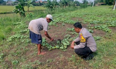 Bhabinkamtibmas-Keboguyang-Ajak-Warga-Olah-Lahan-Tidur-untuk-Ketahanan-Pangan