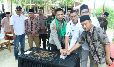 Polri-Untuk-Masyarakat-:-Polres-Bangkalan-Beri-Bantuan-Sumur-Bor-Atasi-Krisis-Air-Bersih