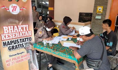 Warga-Antusias-Layanan-Hapus-Tato-Gratis-Polres-Situbondo-Sambut-HUT-Polwan-ke---77