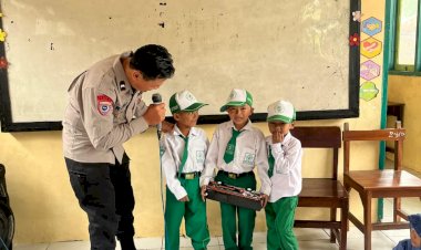 Polsek-Wonoayu-Edukasi-Pelajar-MI-Miftahul-Ulum-untuk-Cegah-Perundungan