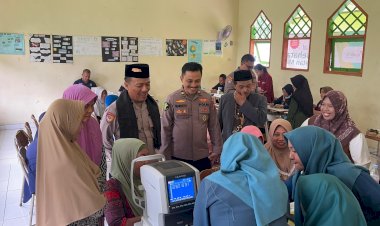 Polres-Gresik-dan-BMH-Gelar-Pemeriksaan-Gratis-di-Ponpes-Al-Amin