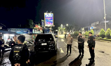 Pimpin-Patroli-Malam-Wakapolres-Jember-Wujudkan-Keamanan-dan-Kenyamanan-Warga-adalah-Komitmen