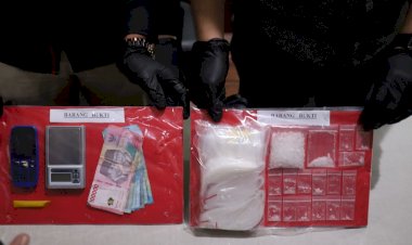 Polres-Pelabuhan-Tanjungperak-Ungkap-Peredaran-Narkoba-Amankan-Residivis-Pengedar
