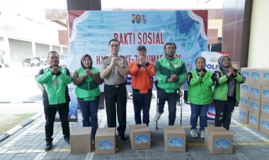 Hari-Jadi-ke-75-Humas-Polri:-Polda-Jatim-Gelar-Baksos,-Rangkul-Ojol-Jaga-Kamtibmas-dan-Ruang-Digital