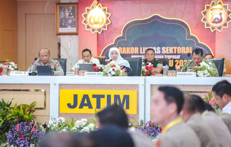 Pimpin Rakor Lintas Sektoral Jelang Operasi Ketupat Semeru 2026, Kapolda Jatim Tekankan Sinergi Pengamanan Nyepi dan Idul Fitri