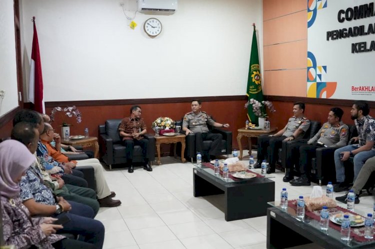 Sidoarjo Ajak Silaturahmi  Kapolresta Sidoarjo Perkuat Sinergitas dengan Pengadilan Negeri